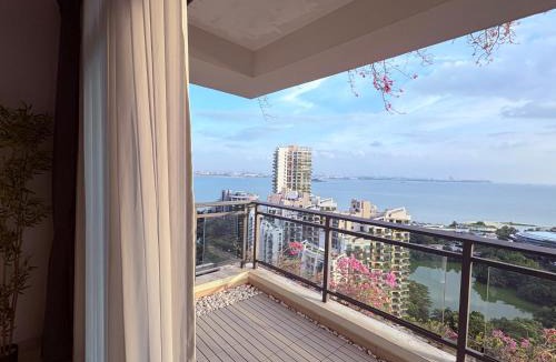 Gelang Patah Apartment | GYDEN STAYCATION PARTY HOME #Regalia Park Forest City for 4BR 13-15 PAX
