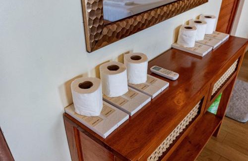 Tagaytay Resort | FAMILY ROOM 1 - Good for 12 Pax