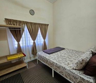 Sik House | Anjung Rhea Homestay