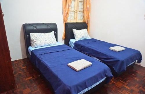 Miri House | Riam CosyNest Near Miri Airport