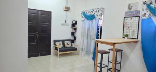 Kampung Banggol Batu House | al Hajari Inn 2 - For Islam Only - Kg Banggol Batu Lenggong