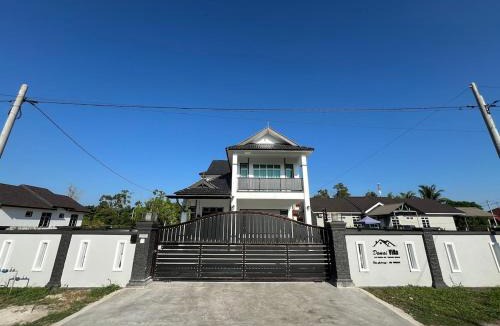 Kuala Terengganu Villa | Damai Villa