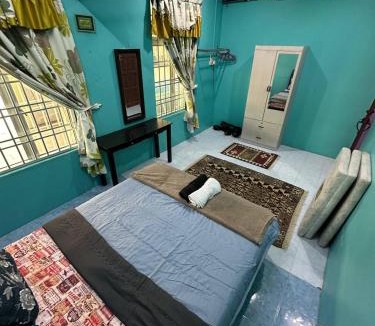 Mersing House | Homestay D Makmur UNIT 1