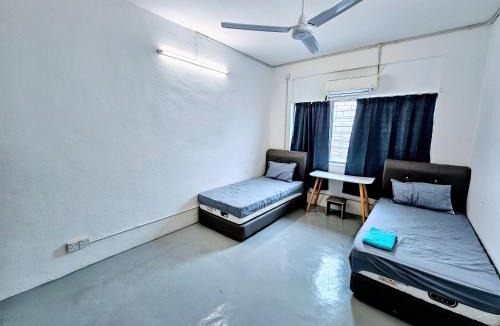 George Town House | JP Hostel