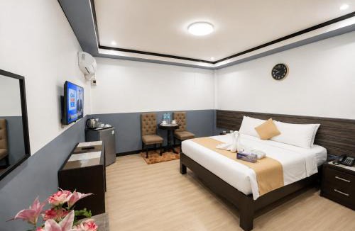 Pio del Pilar Hotel | Amax Inn Makati