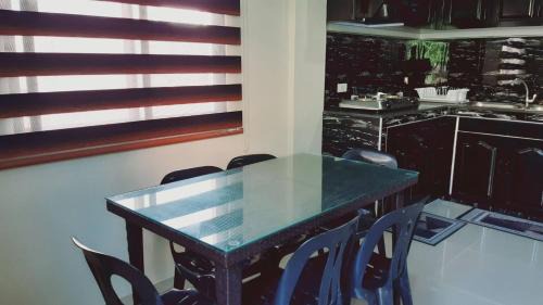 Manoc-Manoc Apartment | Avana Hills Boracay Prime Grand Suite 202