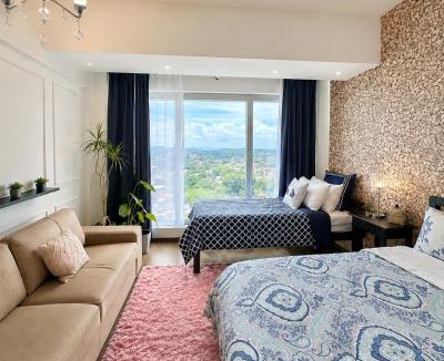 Poblacion District Hotel | 1-BR Suite with 2 Beds & Mountain Views in Aeon Towers beside Abreeza Mall 100MBPS WIFI