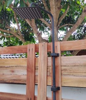 Kampung Pagar Besi House | Dumoh Kayu Homestay