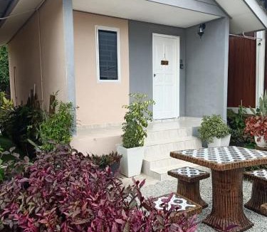Pasir Puteh Hotel | Little Misha Stay