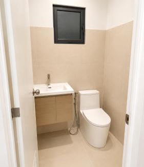 Silang Junction South House | Casa Alegre - Stunning Taal View with Rooftop Deck Family House