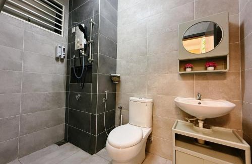 Central Seberang Perai Apartment | Aston Acacia Retreat 3BR for 8 Pax with Coway Water WiFi & Netflix