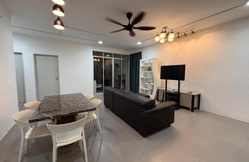 Tuaran Apartment | D'Jewel Homestay, Gayang, Tuaran