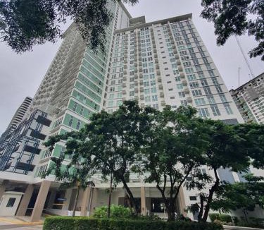 Cebu Apartment | 2311BT3 Solinea Resort Condo Unit near Ayala Center Cebu