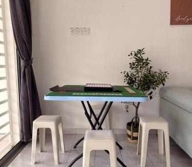 Kampung Paroi House | Paroi Seremban Cozy Homestay Sleeps 7