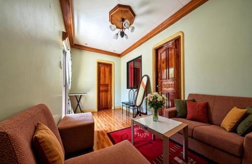 Coron Town Proper Hostel | The Green Gecko