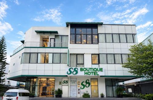 Kota Warisan Hotel | S8 Boutique Hotel near KLIA 1 & KLIA 2