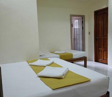 Basdiot Hotel | Speed 8 Hotel