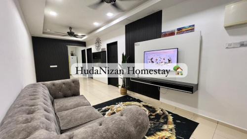 Kampung Bukit Rangin House | HudaNizan Homestay Kuantan
