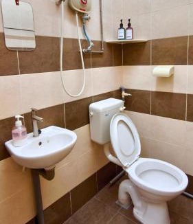 Taiping House | Kamunting Stay- Netflix-Wifi -6Pax- Fully Aircond