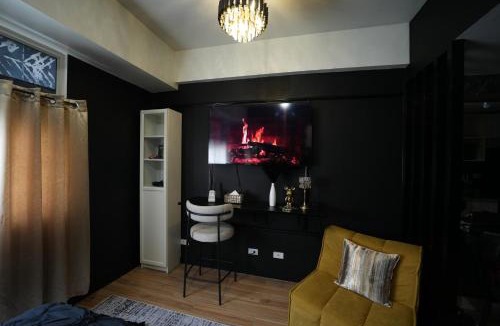 Binan City Apartment | Velvet Suites a Luxe Retreat in Southwoods City