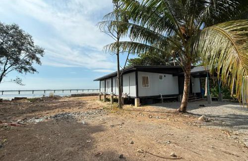 Penampang House | KKIA Beach House