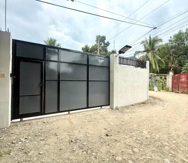 Digos City House | Lees Transient Unit 1B