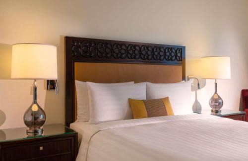 San Lorenzo Hotel | Fairmont Makati