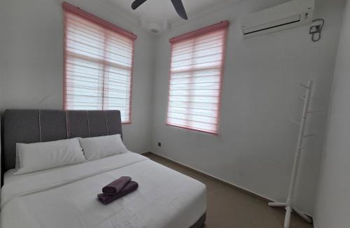 Bayan Lepas House | Seri Emerald Homestay