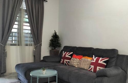 Seremban House | TEMPLER Homestay Seremban Town Center, Lobak, 6PAX