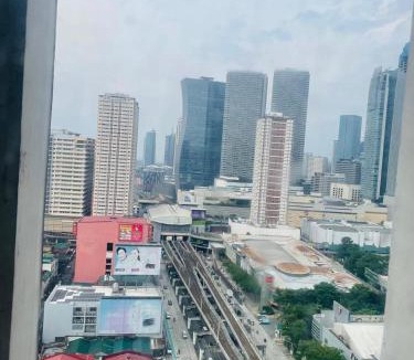 Highway Hills Apartment | Khyber Staycation - Urban Deca