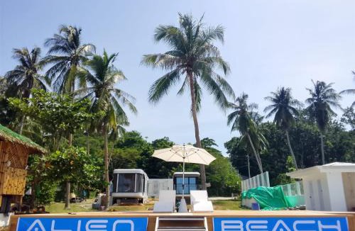 Maria Hotel | Alien Beach Club Orbital Capsule