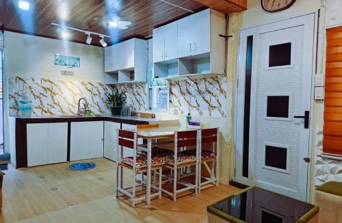 General Santos House | Cecilia's Homestay-8 to 10 pax