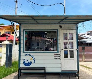 Penampang House | EM Homestay 16