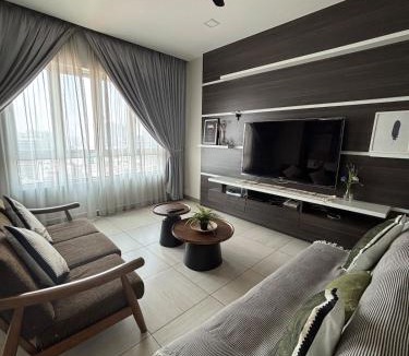 Jawa Apartment | Le Maison Guesthouse Ipoh-Octagon 7 pax - city center - pool