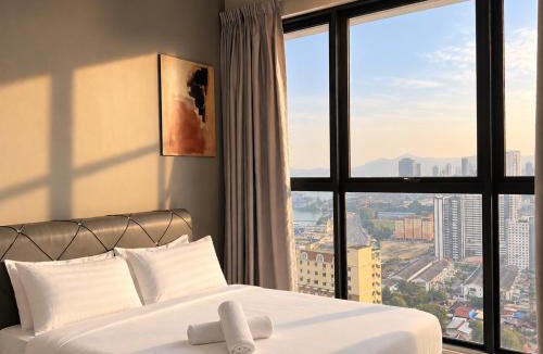 George Town Apartment | Creamy French at Urban Suite