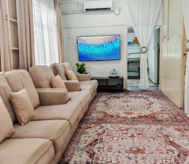 Setiu House | AKANI HOMES - Redang-transit, Cozy Family Home