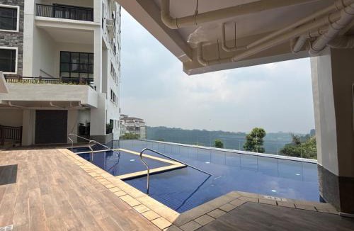 Laurel Apartment | Twin Lakes Belvedere 5E - Casa Buena - Taal View