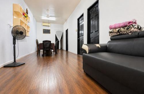 Penampang House | Nonamanis Guest House Putatan