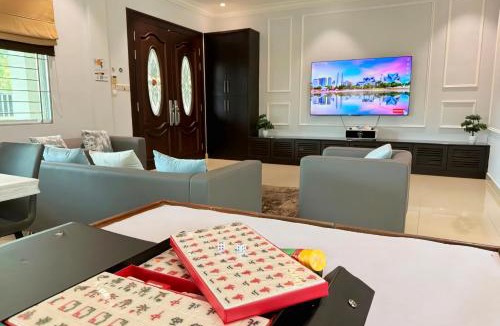 Kuching House | 4R4B-Near Farley 6mile-Semi D landed-14Pax-JR Homestay149
