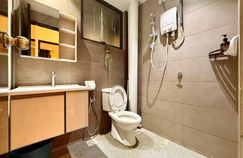 Taman Daya Apartment | New City View 2BR Best Pool & Gym ARC Austin Hills