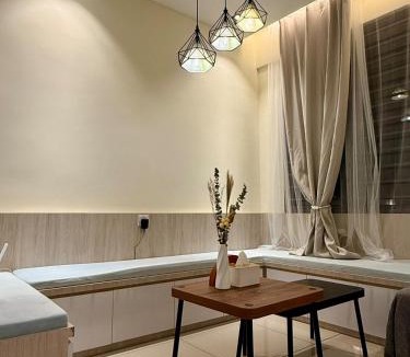 Taman Daya Apartment | New City View 2BR Best Pool & Gym ARC Austin Hills