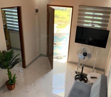 Alaminos Apartment | Affordable 4-6 PAX Junelsa Homestay Alaminos City