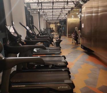 Kuala Lumpur City Centre Apartment | Scarletz Twin Tower Facing Suites