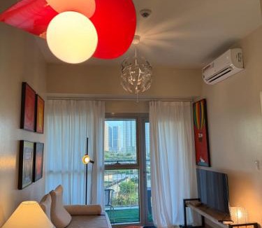Tambo Apartment | Luxury 1 Bedroom Facing Manila Bay Sunset Near Okada Airports MOA