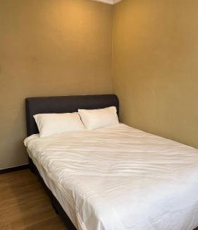 Butterworth House | Robina Villa by the sea