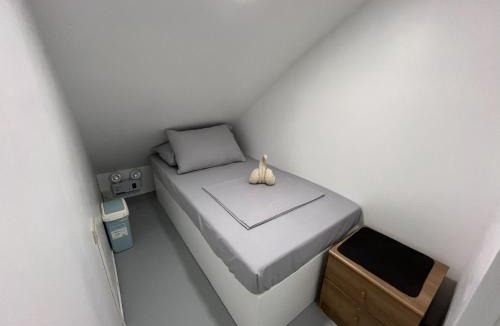 Mactan Export Processing Zone Hostel | Wanderers Backpacker Condotel