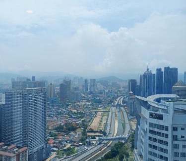 Kuala Lumpur City Centre Apartment | KLCC Sky villa Suites Platinum by MiM