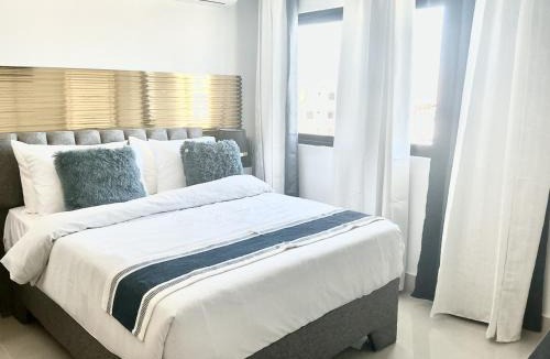 Downtown Santo Domingo Apartment | Modern Luxury Retreat Residence XX11 La Esperilla