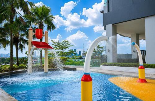 Central District Apartment | Mosaic Southkey Residence Near Midvalley Shopping Mall