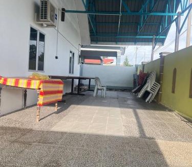 Kampung Bikam House | Homestay Abah